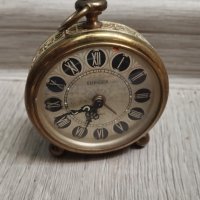 Настолен часовник, снимка 2 - Антикварни и старинни предмети - 43396444
