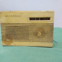 Радио Велико Търново, снимка 1 - Радиокасетофони, транзистори - 32691708
