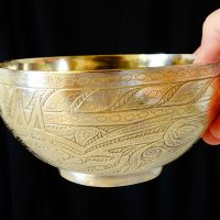 Персийска бронзова бонбониера,купа с тугри. , снимка 4 - Антикварни и старинни предмети - 28418110