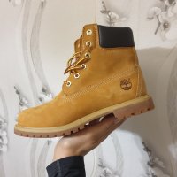 Дамски леки боти Timberland Icon 6-inch Premium 10361  номер 38,5-39, снимка 12 - Дамски боти - 34853844