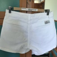 Къси бели еластични панталони, снимка 2 - Къси панталони и бермуди - 33487034