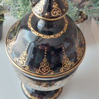 Стара авторска съклена бонбониера цвят аметист Мозер с 24 каратови орнаменти Moser Karlsbad c1910, снимка 4 - Вази - 39815770