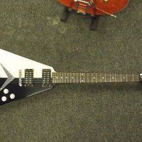 търся DEAN Michael Schenker v , давам комбо, снимка 1 - Китари - 39286798