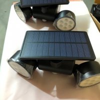 2бр. LED соларна лампа за външна употреба със сензор за движение, соларна IP65 водоустойчива, снимка 8 - Прожектори - 39727972