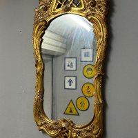 Голяма дървено огледало с позлата, снимка 1 - Декорация за дома - 43709264