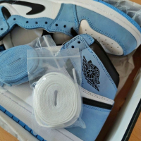 Nike Air Jordan University Blue 43 size Найк 43 размер номер обувки , снимка 6 - Кецове - 35208680