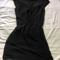 H&M Дамска черна рокля, снимка 4 - Рокли - 28741048