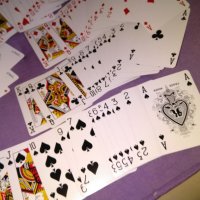 Royal Playing Cards STR-карти  за игра нови пластик  в метална кутия, снимка 5 - Карти за игра - 33622282