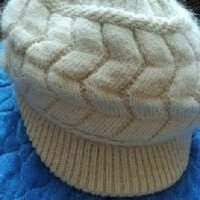 Женска зимна шапка , снимка 3 - Шапки - 27589469