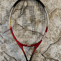 Професионална Тенис ракета Prince Equalizer само за 80 лв Вграден Вибротек Перфектна. , снимка 2 - Тенис - 44848054