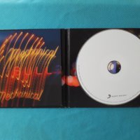 Kings Of Leon – 2013 - Mechanical Bull(Southern Rock)(Paper Box), снимка 3 - CD дискове - 37787246