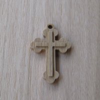 Класически православен кръст-дървен., снимка 1 - Колиета, медальони, синджири - 33567374