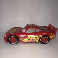 Disney Pixar Cars Lightning McQueen музикална кола 25см., снимка 2 - Коли, камиони, мотори, писти - 38571154