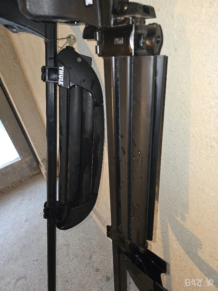 THULE - УНИВЕРСАЛНИ пръти автобагажник за СКИ, снимка 1