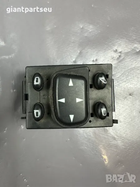 Бутон Огледала за Мерцедес Mercedes-benz W220 2208211551, снимка 1