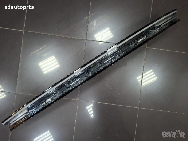 9JA945082F Нов Централен Стоп Led Porsche TAYCAN 19-24 Европа , снимка 1