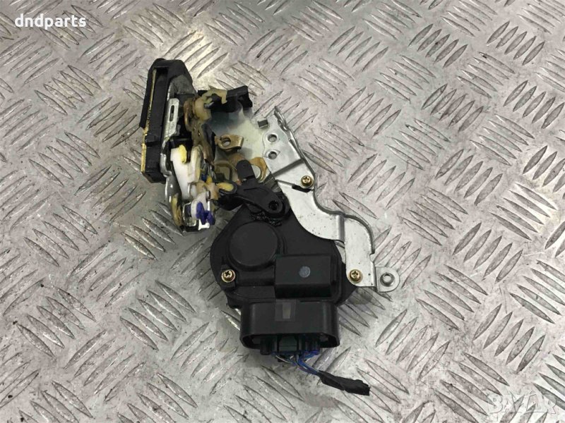 Предна дясна брава Toyota RAV4,2005г., снимка 1