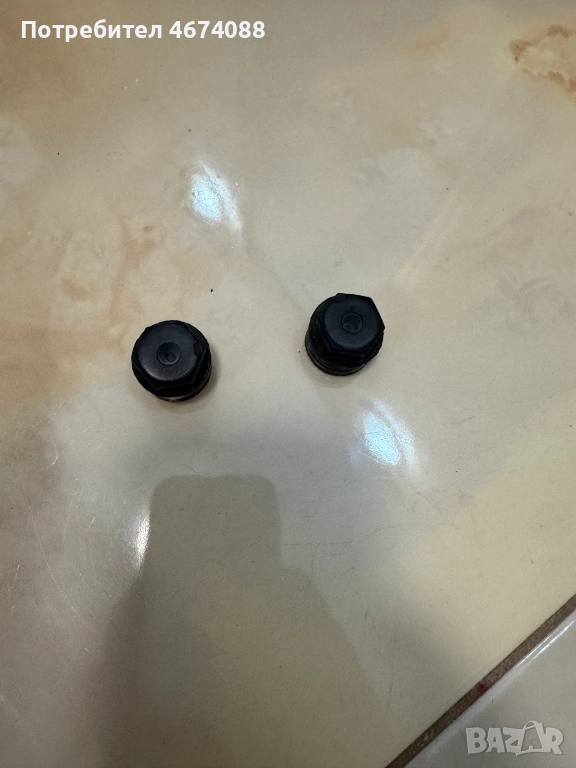 Гумен ограничител на преден капак на Ваг груп Vag Grup само за 10лв. броя 8D0823481, снимка 1