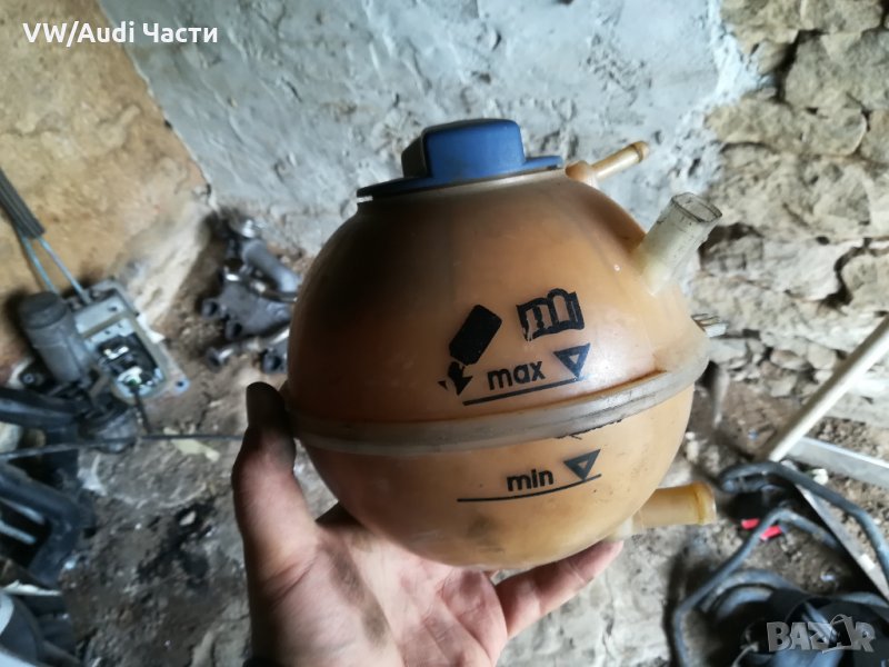 Казанче за антифриз Голф 4/Ауди А3, снимка 1