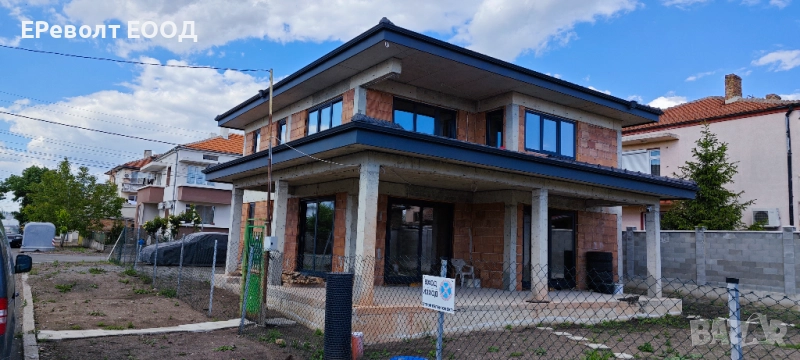 ЕЛЕКТРОИНСТАЛАЦИЯ НА ДВУЕТАЖНА КЪЩА 01 - ЕРеволт ЕООД, снимка 1