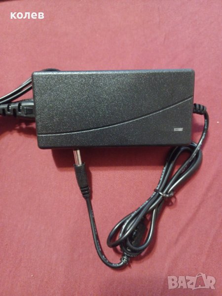 Зарядно за ел колело ,тротинетки 42 V , 2A, снимка 1