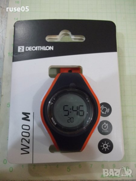 Часовник "W200 M - DECATHLON" ръчен електронен нов, снимка 1