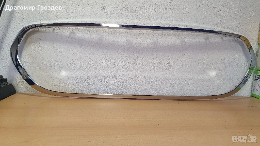 Нова,  хром лайстна за радиаторна решетка за MINI Cooper (F55/F56) / Мини Купър (2014-2021), снимка 1