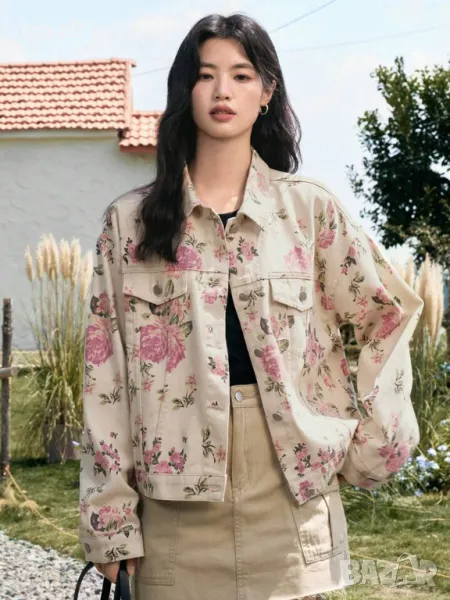 Яке от дънков плат с флорална шарка и копчета 🍋, снимка 1