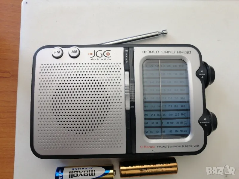 FM/MW/SW радио JGC WE-100, снимка 1