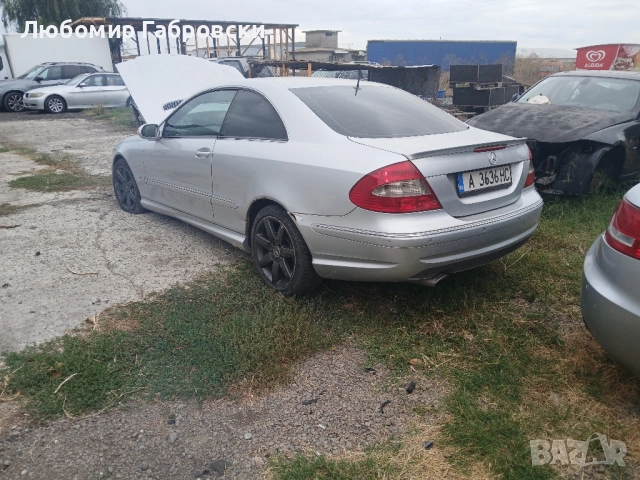 mercedes CLK 320 дизел на части, снимка 2 - Автомобили и джипове - 51876175