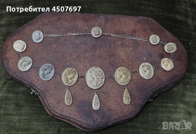 Антично Колие от камеи от лава.