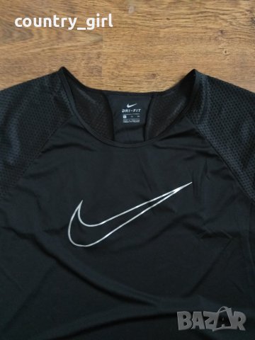 Nike Nk Dry Top Ss Run Fast - страхотна дамска тениска КАТО НОВА, снимка 4 - Тениски - 28738200