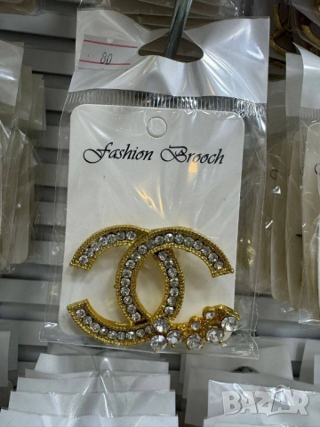 висококачествени брошки от медицинска стомана Gucci jadore 