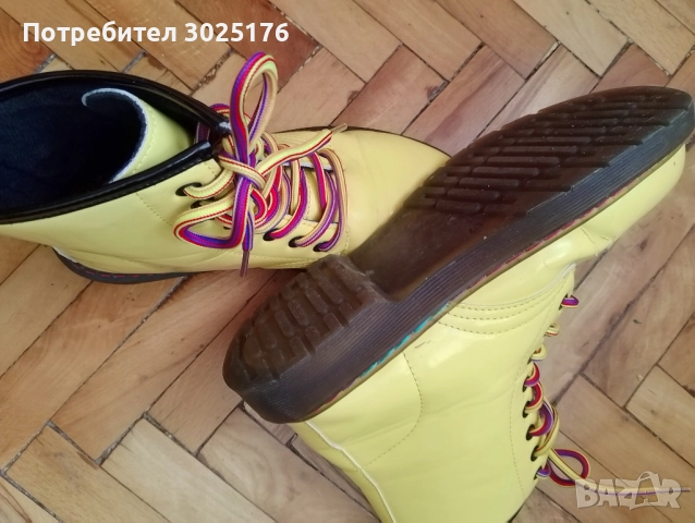 Дамски зимни обувки, снимка 2 - Дамски боти - 52495465