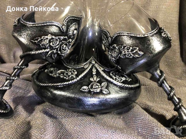 Декантер с 2 чаши по поръчка - ръчна изработка, снимка 2 - Декорация за дома - 34775093