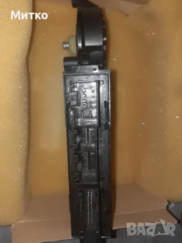 Лява машинка за повдигане на стъклото от Ауди А2 AUDI A2 , снимка 3 - Части - 48165898