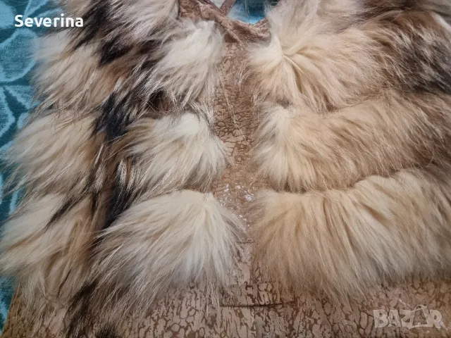 Естествен косъм ракун "Русский мех "невероятен елек с качулка , снимка 9 - Елеци - 49213073