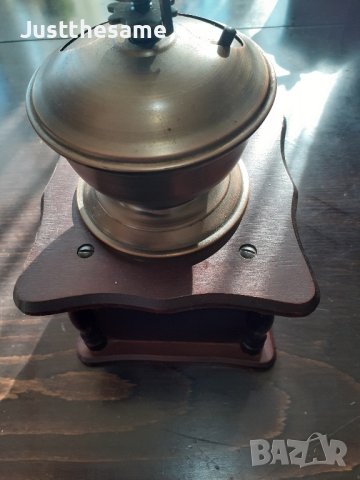 Стара Немска Кафемелачка За Декорация, снимка 3 - Антикварни и старинни предмети - 43940131