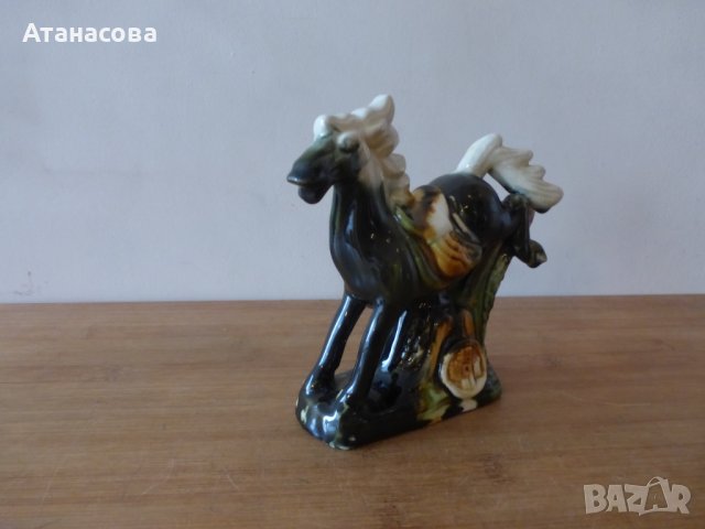 Порцеланова фигура Конче Кон 1990 г статуетка, снимка 5 - Статуетки - 43231026