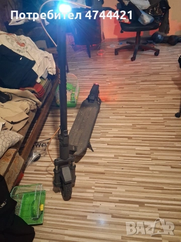 Продавам голяма Електрическа Тротинетка Navee , снимка 4 - Други спортове - 53574842