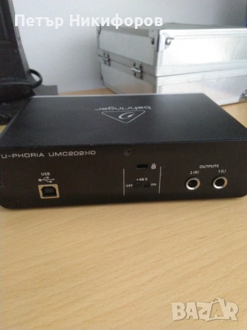 Продавам саунд карта Behringer UMC 202 HD, снимка 2 - Други - 51473860