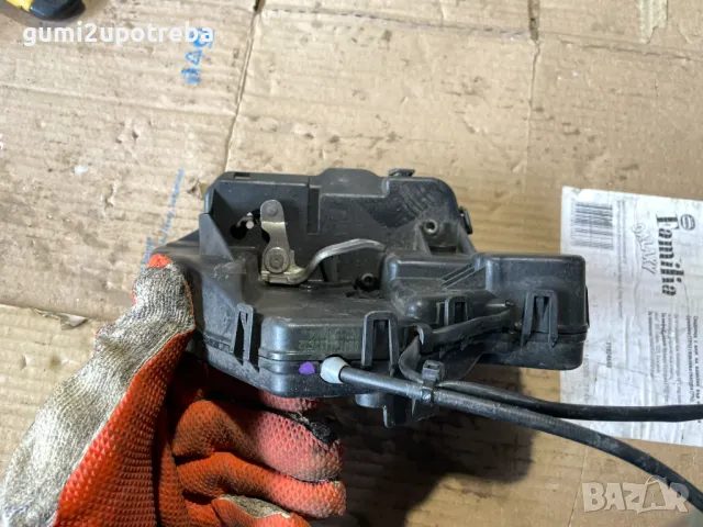 Задна Лява Брава 2117300535 Mercedes E class W211 V6 4matic Tmodel OM642, снимка 5 - Части - 49641996