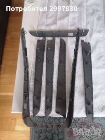 Продавам оригинални интериорни лайсни за ауди а4 б8 тъмно сиви!, снимка 2 - Аксесоари и консумативи - 53273965