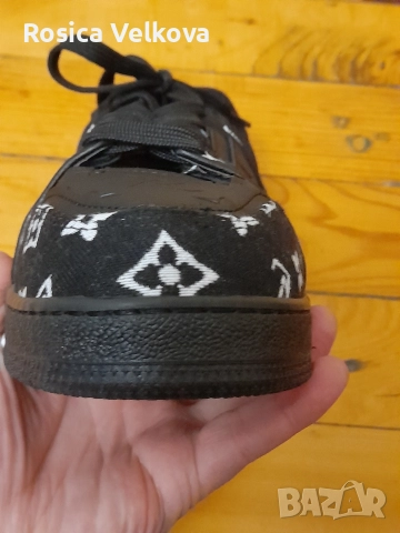 Маратонки LOUIS VUITTON , снимка 12 - Маратонки - 52836574