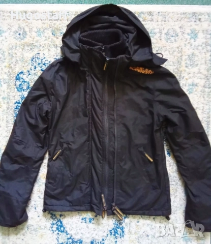 Оригинално Зимно яке ветровка качулка SUPERDRY М, снимка 3 - Якета - 52078570
