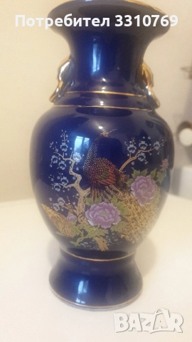 Красиви порцеланови вази с много кобалт и злато. , снимка 3 - Вази - 52511832