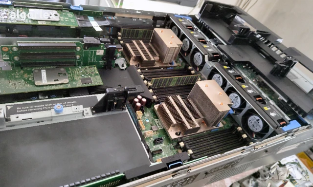 Сървър Dell R740XD VxRail P570F 2*Xeon Gold 6230 128GB 24SFF SAS/SATA/NVMe, снимка 8 - Работни компютри - 51166005
