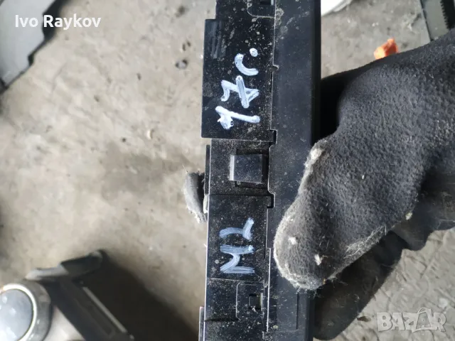 MAZDA 2 3 CX-3 Seat Heating  Indicator Dislpay 2016 , BHR1-55-260, снимка 2 - Части - 47779372