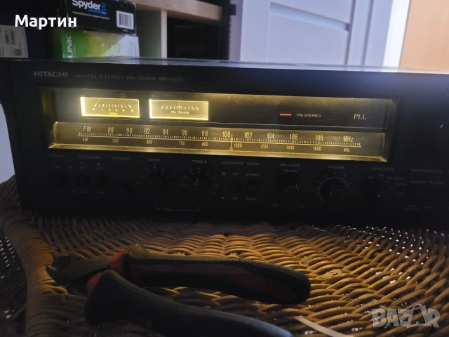Рисивър Hitachi SR 603, снимка 2 - Ресийвъри, усилватели, смесителни пултове - 53266116