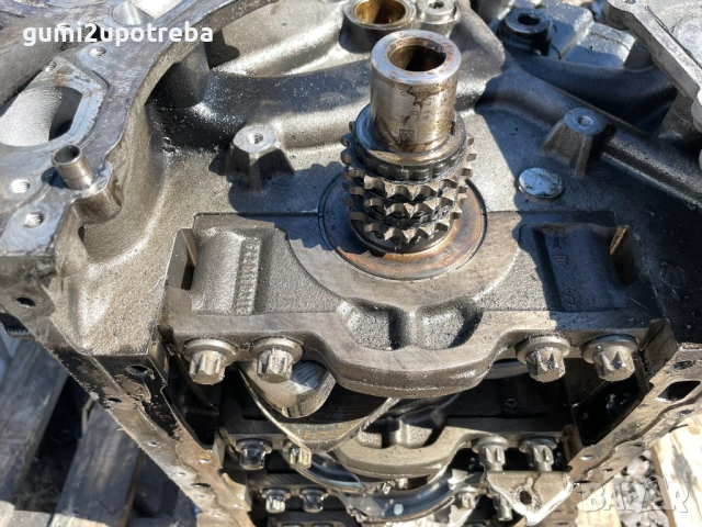 Окомплектован Блок OM642.921 R6428105 MERCEDES E class W211 V6 4matic, снимка 11 - Части - 51772279